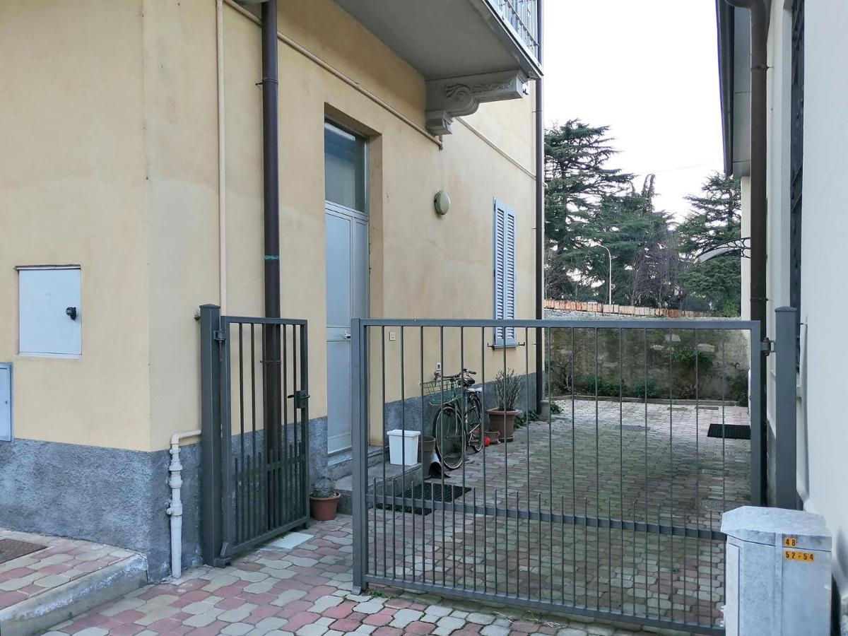 Appartamento Aida - Near The Center With Private Parking E Ac كومو المظهر الخارجي الصورة